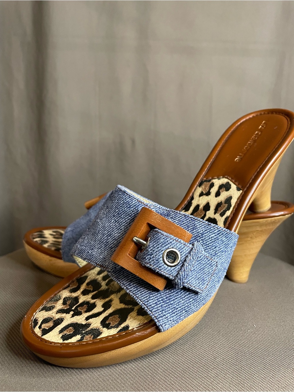 Vintage Liz Claiborne Denim & Leopard Print Wooden Heel Mules | Y2K - Picture 5 of 5